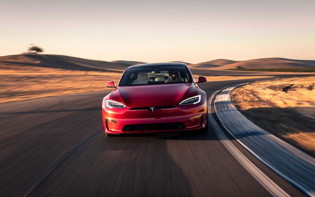 Selon ce test, la Tesla Model S Plaid est de loin la voiture électrique la plus rapide au monde. 2 Selon ce test, la Tesla Model S Plaid est de loin la voiture électrique la plus rapide au monde. - 1