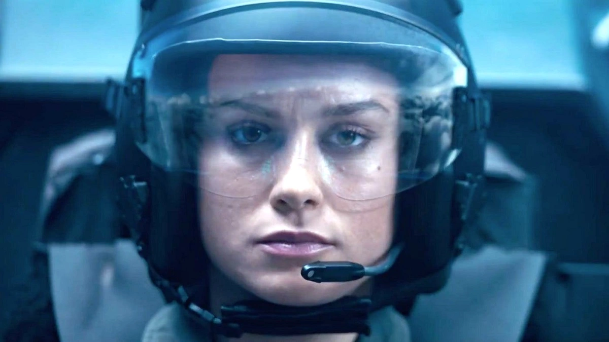 Dernières nouvelles de Marvel : Les fans demandent à Brie Larson de mettre fin à la série de défaites du MCU alors que "Thor : Amour et Tonnerre" est accusé de crimes de guerre. 3 capitaine marvel