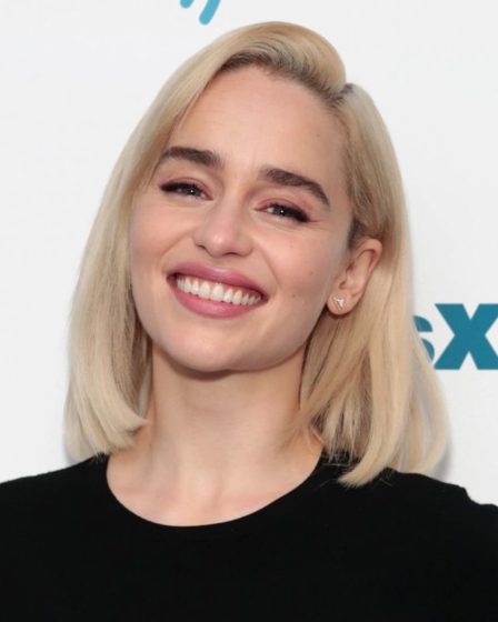 Emilia Clarke ne peut se résoudre à regarder House of the Dragon 2 Emilia Clarke ne peut se résoudre à regarder House of the Dragon - 1