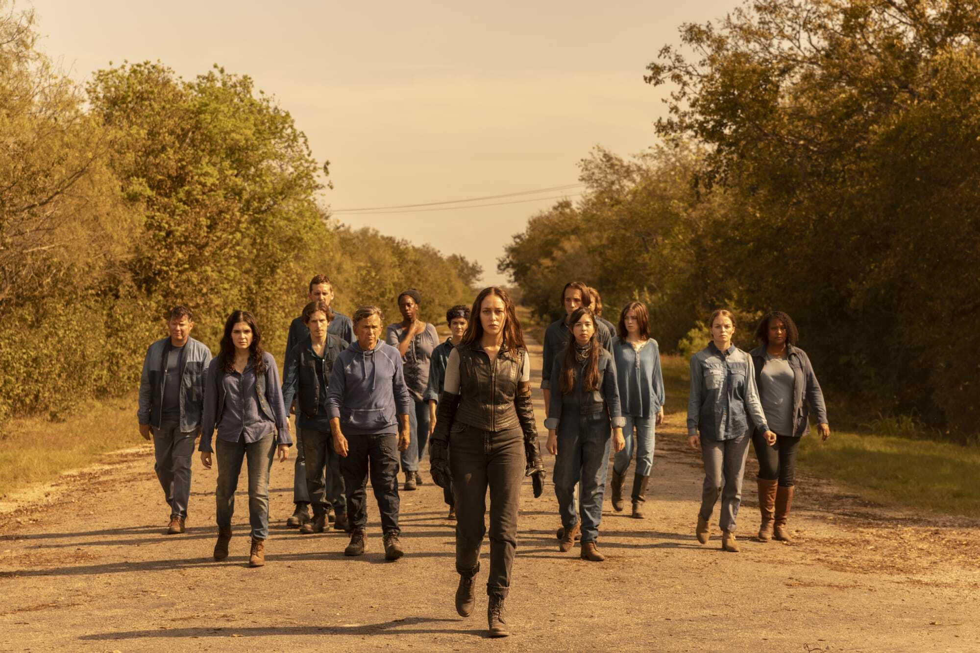 Fear the Walking Dead se terminera cette année avec la saison 8 2 Fear the Walking Dead se terminera cette année avec la saison 8 - 1