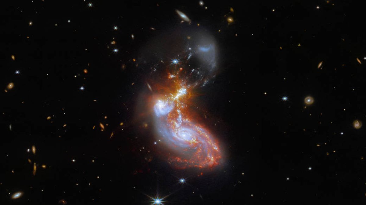 Le télescope spatial James Webb capture une collision cosmique chaotique 2 Le télescope spatial James Webb capture une collision cosmique chaotique - 1