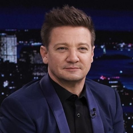 Jeremy Renner jeremy renner lors d'une interview le lundi 22 novembre 2021