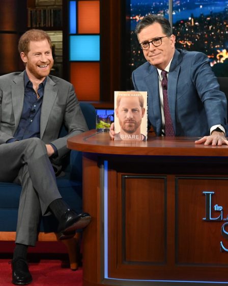 Le Prince Harry avoue avoir vérifié les faits The Crown pendant qu'il regarde 91 Le Prince Harry avoue avoir vérifié les faits The Crown pendant qu'il regarde - 90