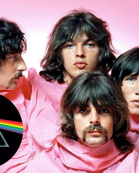 Les gens sont maintenant fous du nouveau logo de Pink Floyd pour l'anniversaire de "The Dark Side of the Moon". 59 Les gens sont maintenant fous du nouveau logo de Pink Floyd pour l'anniversaire de "The Dark Side of the Moon". - 58