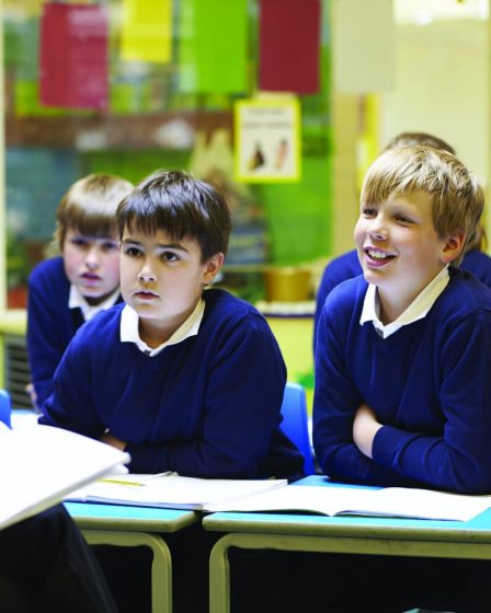 Des chercheurs ont identifié des mécanismes cérébraux qui permettent aux enfants d'apprendre si rapidement 46 Des chercheurs ont identifié des mécanismes cérébraux qui permettent aux enfants d'apprendre si rapidement - 45