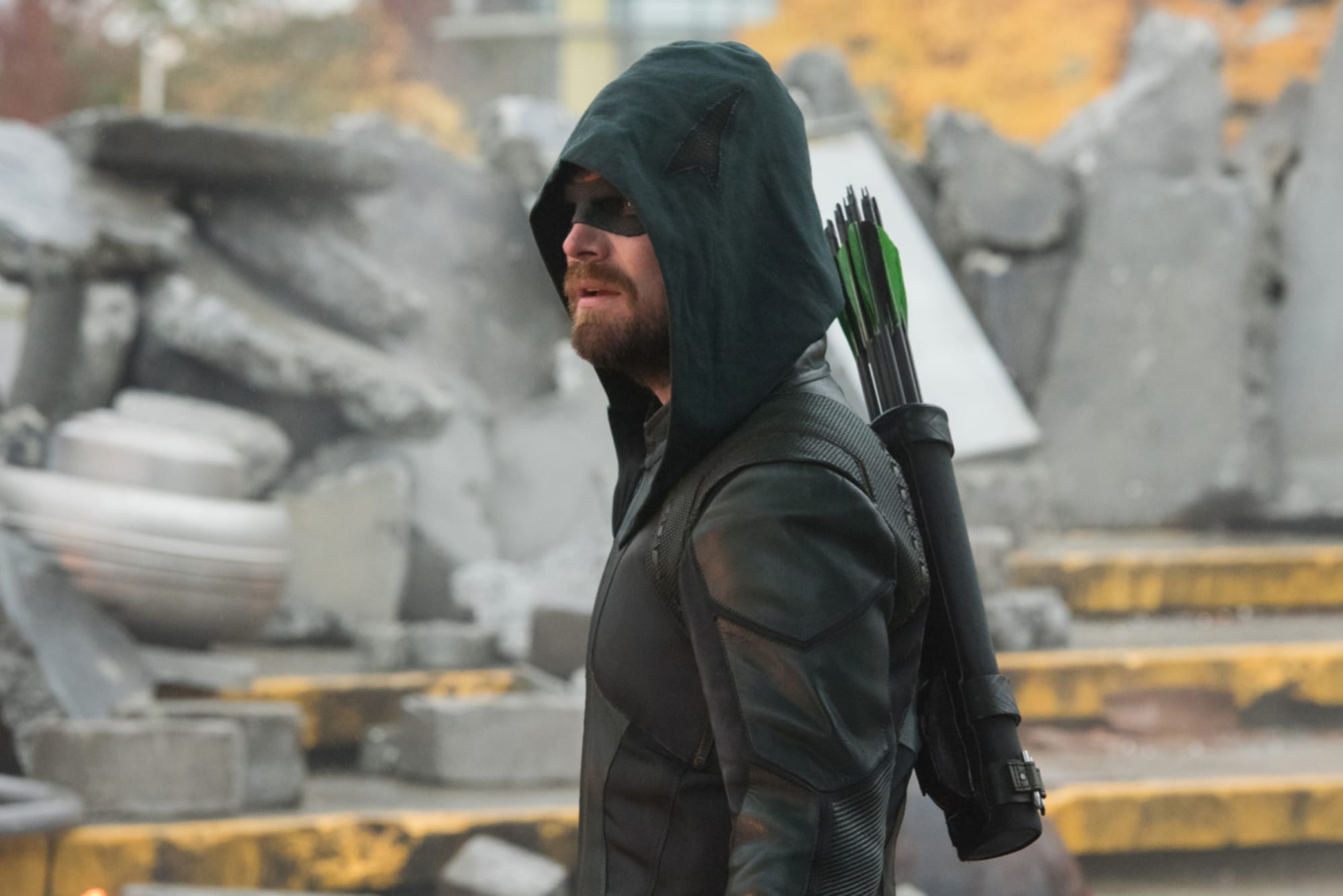 Stephen Amell poste de son retour en tant qu'Arrow pour la dernière saison de The Flash 2 Stephen Amell poste de son retour en tant qu'Arrow pour la dernière saison de The Flash - 1