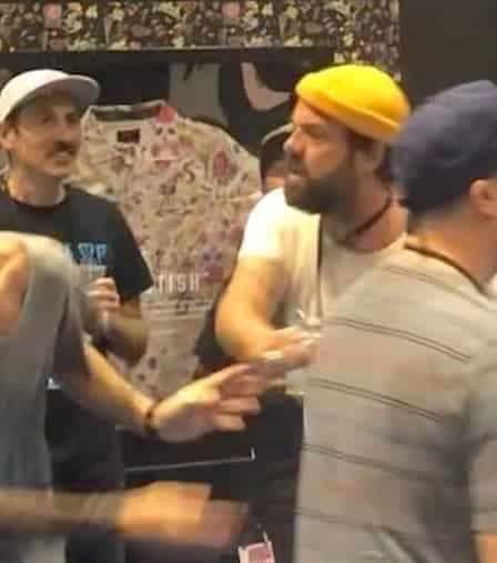 Un surfeur de longue date affirme que ce sport a un problème de "manque de violence" : "Ceux d'entre nous qui sont armés d'expérience, de connaissances et de passion pour le surf sont ceux qui doivent prendre position et cela doit être violent !" - BeachGrit 58 Un surfeur de longue date affirme que ce sport a un problème de "manque de violence" : "Ceux d'entre nous qui sont armés d'expérience, de connaissances et de passion pour le surf sont ceux qui doivent prendre position et cela doit être violent !" - BeachGrit - 57