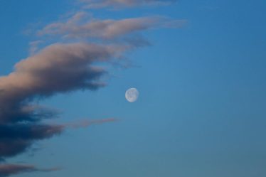 Pourquoi la lune est-elle visible le jour ? - 5
