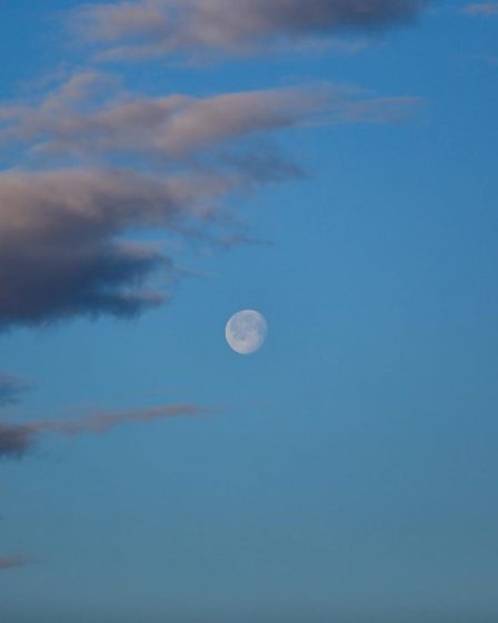Pourquoi la lune est-elle visible le jour ? 26 Pourquoi la lune est-elle visible le jour ? - 25