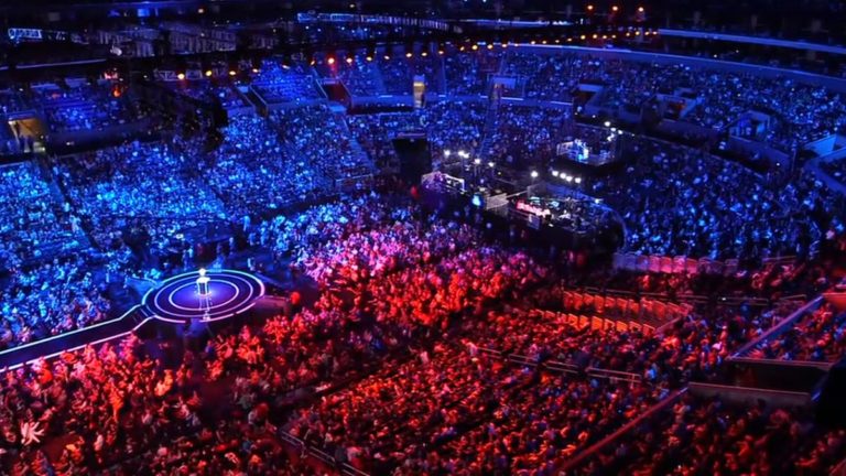 Pourquoi Riot apporte enfin des changements à ses événements internationaux de la Ligue 2 Pourquoi Riot apporte enfin des changements à ses événements internationaux de la Ligue - 1