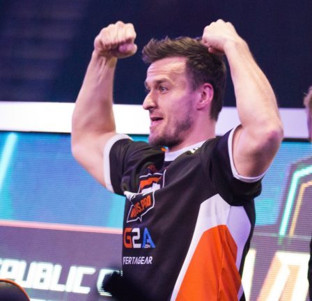PashaBiceps nomme le pro de l'esport qu'il aimerait combattre sur le ring 14 PashaBiceps nomme le pro de l'esport qu'il aimerait combattre sur le ring - 13