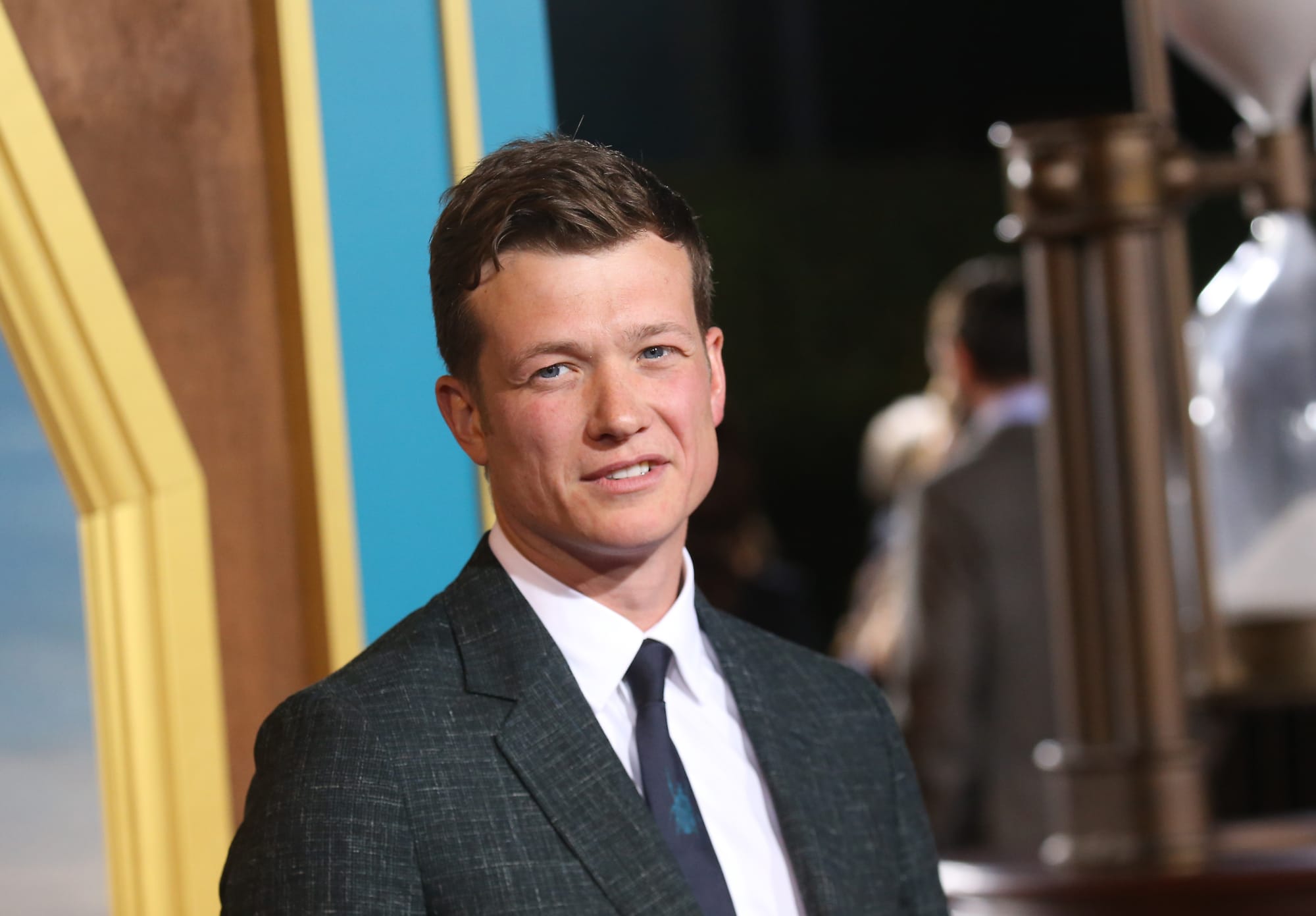 Qui joue Rhys dans la saison 4 de You ? (âge d'Ed Speleers, Instagram, et plus) - 1