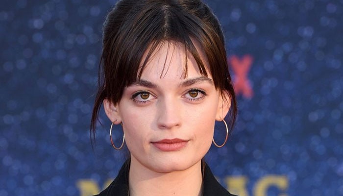 La Meave d'Emma Mackey pourrait ne pas revenir dans la saison 5 de la série populaire de Netflix 2 La Meave d'Emma Mackey pourrait ne pas revenir dans la saison 5 de la série populaire de Netflix - 1