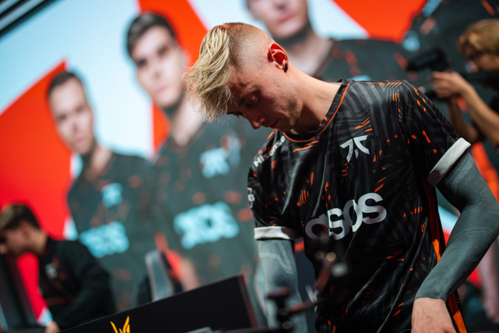 Pourquoi Fnatic a-t-il terminé en bas du classement du LEC Winter Split 2023 ? 4 Pourquoi Fnatic a-t-il terminé en bas du classement du LEC Winter Split 2023 ? - 3