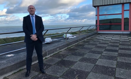 « Les Britanniques souffrent, mais pour nous, c'est l'heure du boom » : comment le Brexit a stimulé les ports français et irlandais | Brexit 2 Glenn Carr, directeur général de Rosslare Europort, au siège du port.