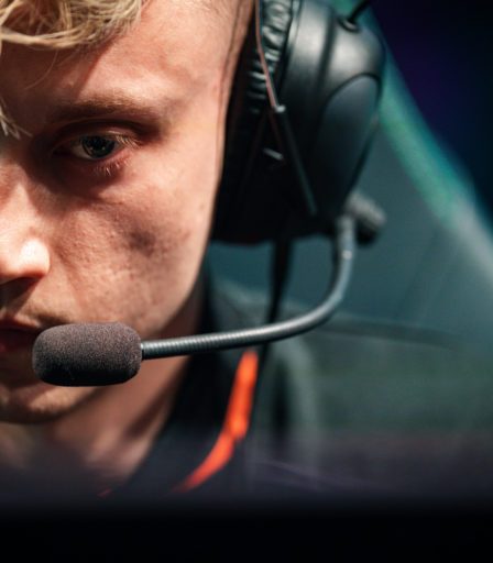 Rekkles dit qu'il s'est senti "à la merci de Upset" après la performance décevante de Fnatic au LEC Winter Split 18 Rekkles dit qu'il s'est senti "à la merci de Upset" après la performance décevante de Fnatic au LEC Winter Split - 17