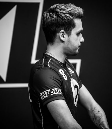 "Pas d'excuses": Odoamne et Excel visent le rachat du LEC Spring Split après l'élimination 16 "Pas d'excuses": Odoamne et Excel visent le rachat du LEC Spring Split après l'élimination - 15