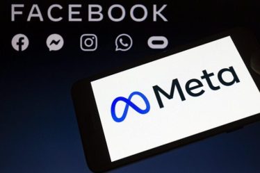 Après Twitter, Blue Meta lancera un abonnement à 12$ pour authentifier ses comptes Facebook et Instagram. - 10
