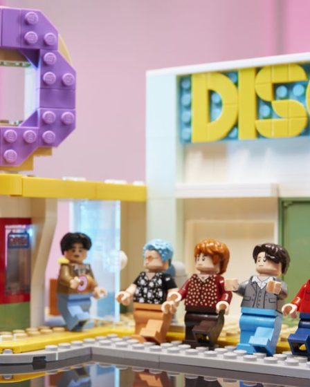 BTS a maintenant son propre jeu Lego, avec des figurines des sept membres du groupe. 6 BTS a maintenant son propre jeu Lego, avec des figurines des sept membres du groupe. - 5