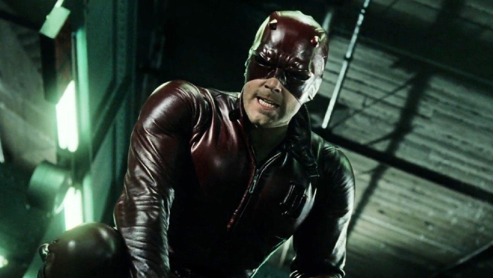 Daredevil : 10 faits sur le film Marvel de 2003 qui a fait mouche - Looper 2 Daredevil : 10 faits sur le film Marvel de 2003 qui a fait mouche - Looper - 1