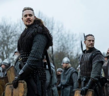 Le Dernier Royaume : Netflix fixe la date de la première du film Sept rois doivent mourir (Photos) 49 Le Dernier Royaume : Netflix fixe la date de la première du film Sept rois doivent mourir (Photos) - 48