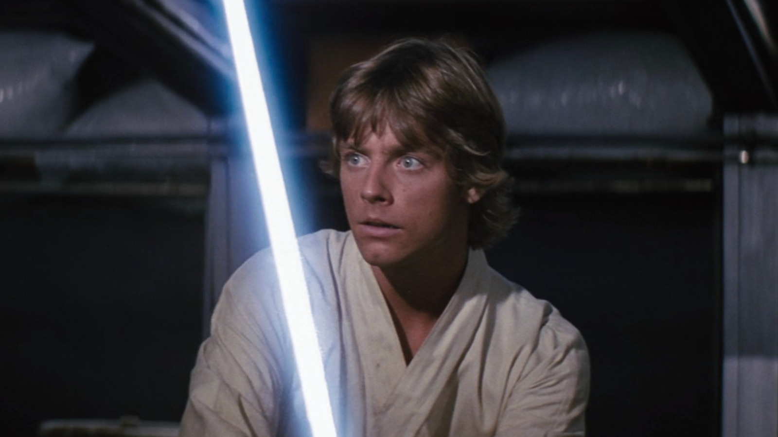 Mark Hamill de Star Wars pensait que le parcours de Luke Skywalker reflétait le sien - Looper 2 Mark Hamill de Star Wars pensait que le parcours de Luke Skywalker reflétait le sien - Looper - 1