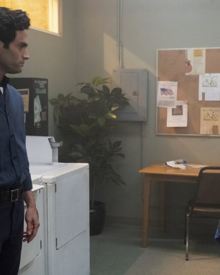 Penn Badgley fait l'éloge de l'ancienne co-star de You, Jenna Ortega : "Elle est si talentueuse". 2 Penn Badgley fait l'éloge de l'ancienne co-star de You, Jenna Ortega : "Elle est si talentueuse". - 1