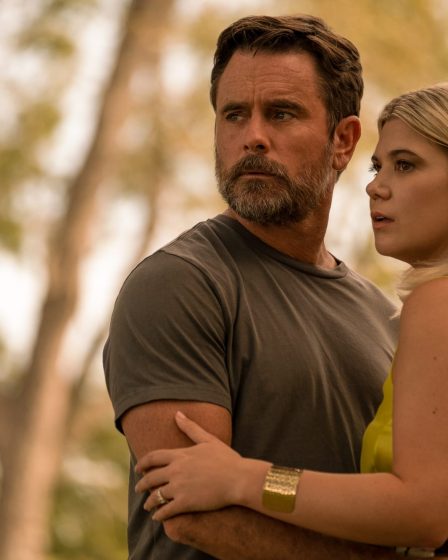 Qui fait le texte de Ward dans le Outer Banks finale de la saison 3 ? - 80