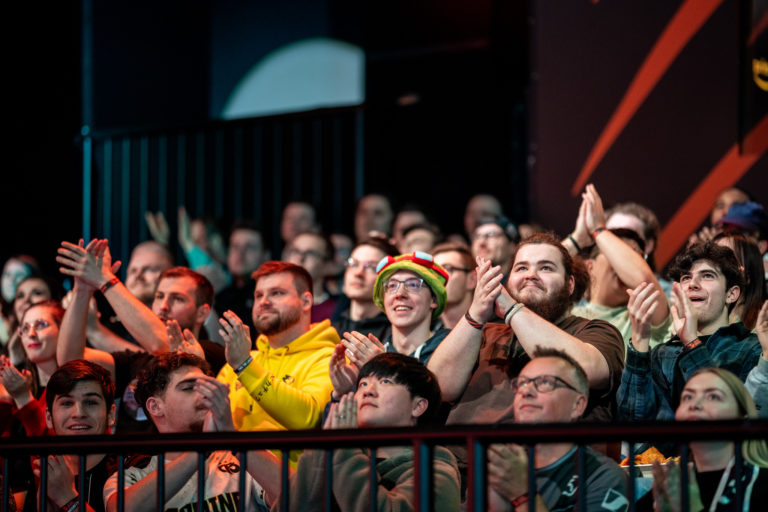 Les fans du LEC sont ravis après que le match BO3 tant attendu dépasse les attentes 2 Les fans du LEC sont ravis après que le match BO3 tant attendu dépasse les attentes - 1