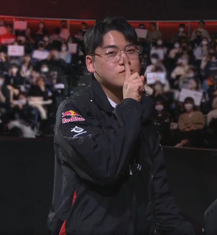 Le joueur de LCK se sacrifie pour le glorieux pentakill de T1 dans BRION stomp 39 Le joueur de LCK se sacrifie pour le glorieux pentakill de T1 dans BRION stomp - 38