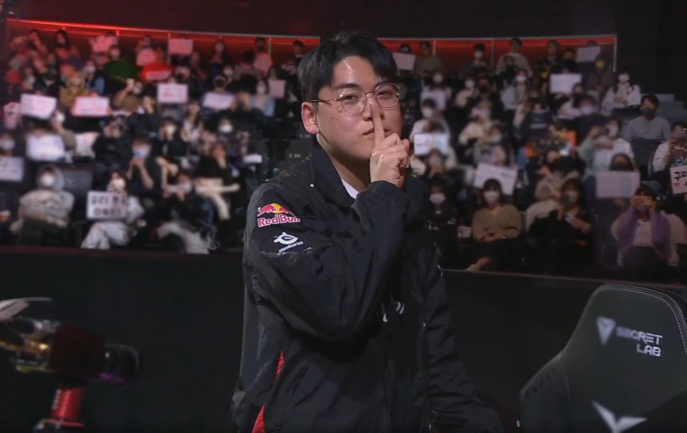 Le joueur de LCK se sacrifie pour le glorieux pentakill de T1 dans BRION stomp - 1