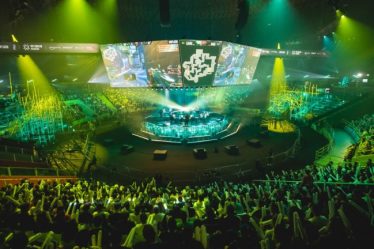 La rivalité renouvelée entre NRG et LOUD établit un nouveau pic d'audience incroyable pour VCT LOCK//IN - 7