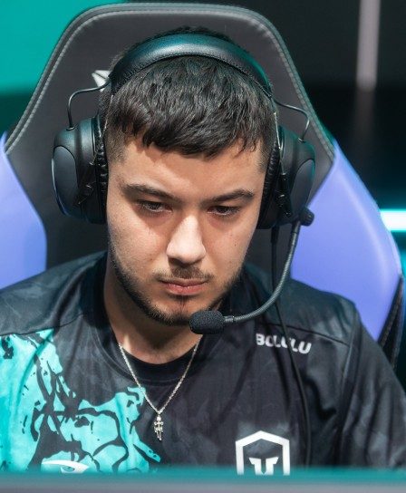 Le mid laner des Immortels, Bolulu, ramène l'obscur champion de LoL aux LCS pour la première fois depuis des années 2 Le mid laner des Immortels, Bolulu, ramène l'obscur champion de LoL aux LCS pour la première fois depuis des années - 1