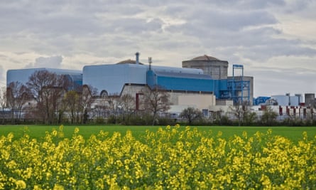 «Il y a beaucoup de postures»: la fracture nucléaire en Europe s'agrandit avec l'ouverture d'une centrale et la fermeture de trois | Pouvoir nucléaire 2 La centrale nucléaire de Saint-Laurent-des-Eaux, dans le centre de la France.