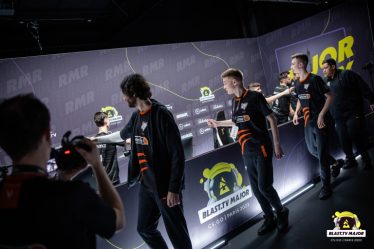 L'équipe CS:GO se retire du tournoi à 250 000 $ pour s'entraîner plus fort après avoir raté le Paris Major - 5