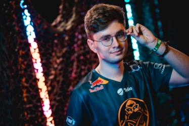 Tier 2 CS:GO pro channel s1mple pour dominer totalement Paris RMR avec un record incroyable - 7