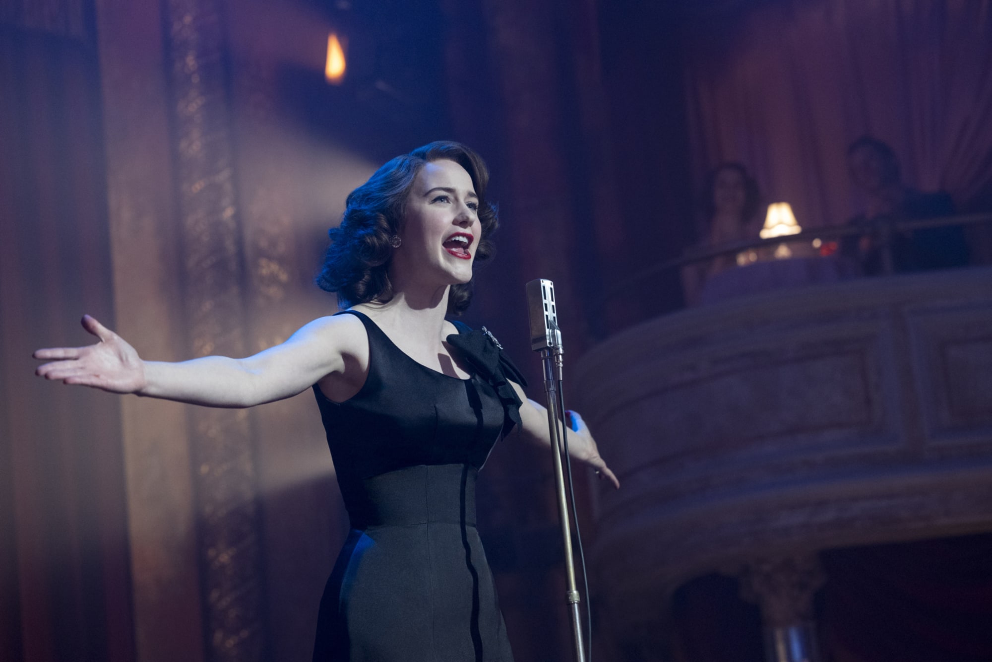 La Merveilleuse Mme Maisel se termine ; le créateur blâme en quelque sorte The Rings of Power 2 La Merveilleuse Mme Maisel se termine ; le créateur blâme en quelque sorte The Rings of Power - 1