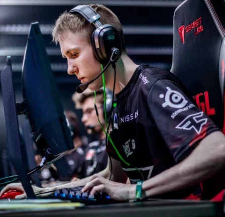 Paramètres, réticule et modèle de vue de Ropz pour CS:GO 82 Paramètres, réticule et modèle de vue de Ropz pour CS:GO - 81