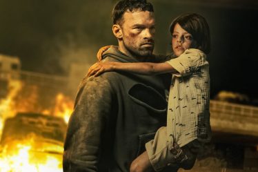Devriez-vous regarder "AKA" ? Critique du nouveau film d'action de Netflix - 6