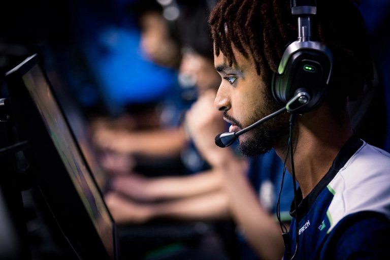 Les équipes américaines CS:GO s'alignent pour l'élimination après la brutale journée d'ouverture de l'IEM Dallas 2 Les équipes américaines CS:GO s'alignent pour l'élimination après la brutale journée d'ouverture de l'IEM Dallas - 1