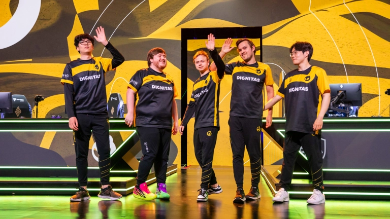 Dignitas va de mieux en mieux pour vaincre Liquid invaincu dans un thriller LCS "dégoûtant" 2 Dignitas va de mieux en mieux pour vaincre Liquid invaincu dans un thriller LCS "dégoûtant" - 1