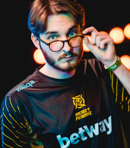 Bleed recrute le vétéran suédois IGL pour diriger l'équipe CS2 jusqu'en 2024 8 Bleed recrute le vétéran suédois IGL pour diriger l'équipe CS2 jusqu'en 2024 - 7