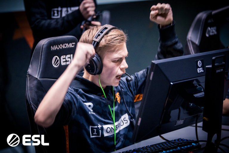 Brollan envisage l’arc de rachat CS2 avec un prêt à MOUZ - 1