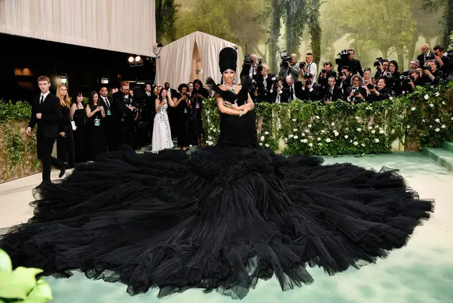 Cardi B répond aux réactions négatives suite à la controverse sur le nom du créateur du Met Gala 4 Cardi B au Met Gala 2024