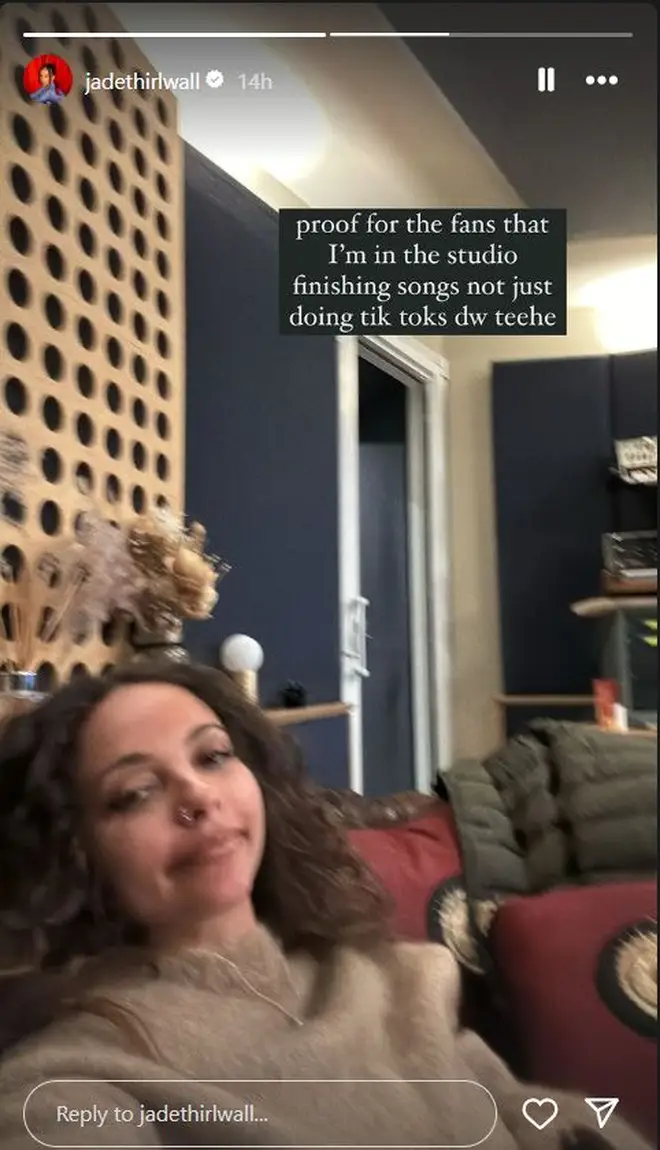 Tout ce que nous savons sur la musique solo de Jade Thirlwall : date de sortie, collaborations... 6 Jade a confirmé par le passé qu'elle travaillait activement sur de la nouvelle musique.