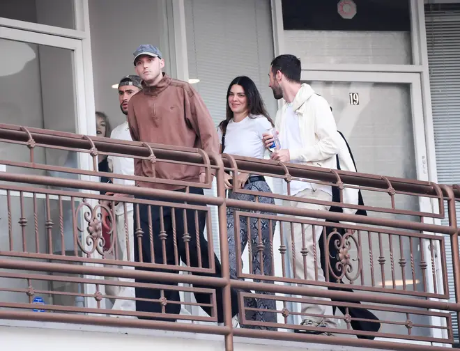 Kendall Jenner est-elle toujours avec Bad Bunny ? 6 Kendall Jenner et Bad Bunny restent amicaux