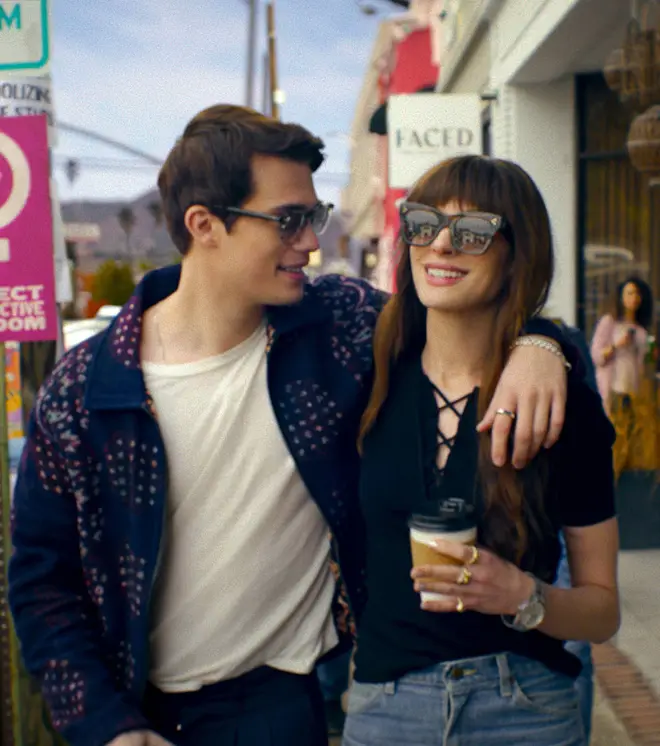 Combien Anne Hathaway a-t-elle été payée pour le film « The Idea Of You » ? 4 Anne Hathaway et Nicholas Galitzine dans