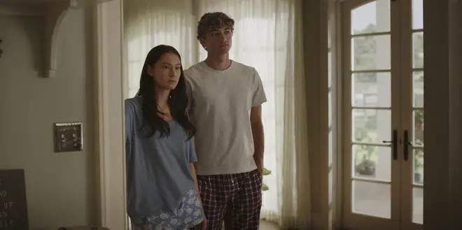 The Summer I Turned Pretty Date de sortie de la série 3, distribution et dernières nouvelles 4 Belly tombe amoureux des deux frères dans The Summer I Turned Pretty