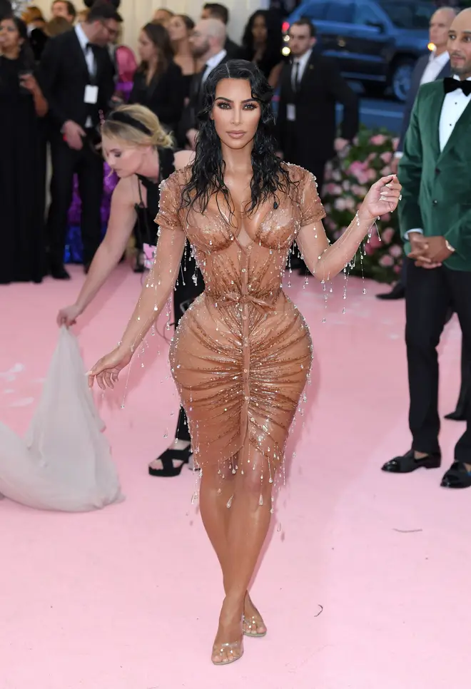 Le gala audacieux du Met de Kim Kardashian se déroule au fil des années 10 Kim K au Met Gala 2019