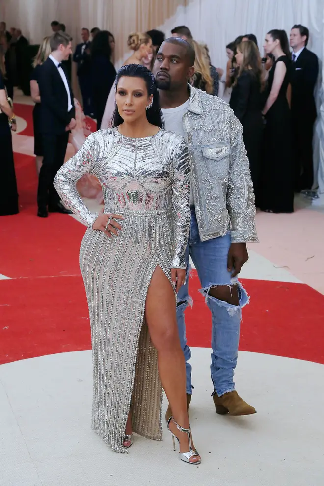 Le gala audacieux du Met de Kim Kardashian se déroule au fil des années 13 Kim K au Met Gala 2016